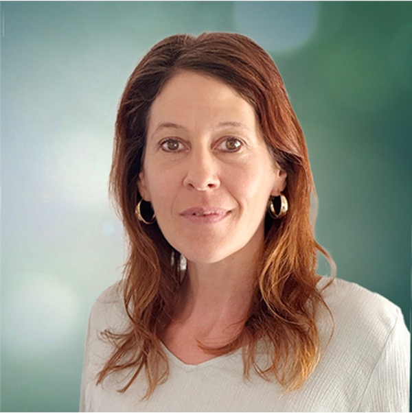 Porträt Karin Schlup Simea Burkhalter, Mitarbeiterin bei der Wohnen iPunkt GmbH in Münsingen